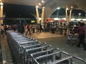 チェンナイ国際空港 アライバルビザ・両替・ATM・SIMカード