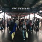 インド旅行 ニューデリー駅での電車の乗り方、反対側への渡り方