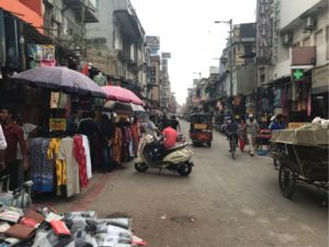 インドではお腹を壊す?インドでの腹痛・下痢の予防策と対処法