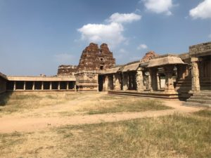 ハンピ　アチュタラーヤ寺院