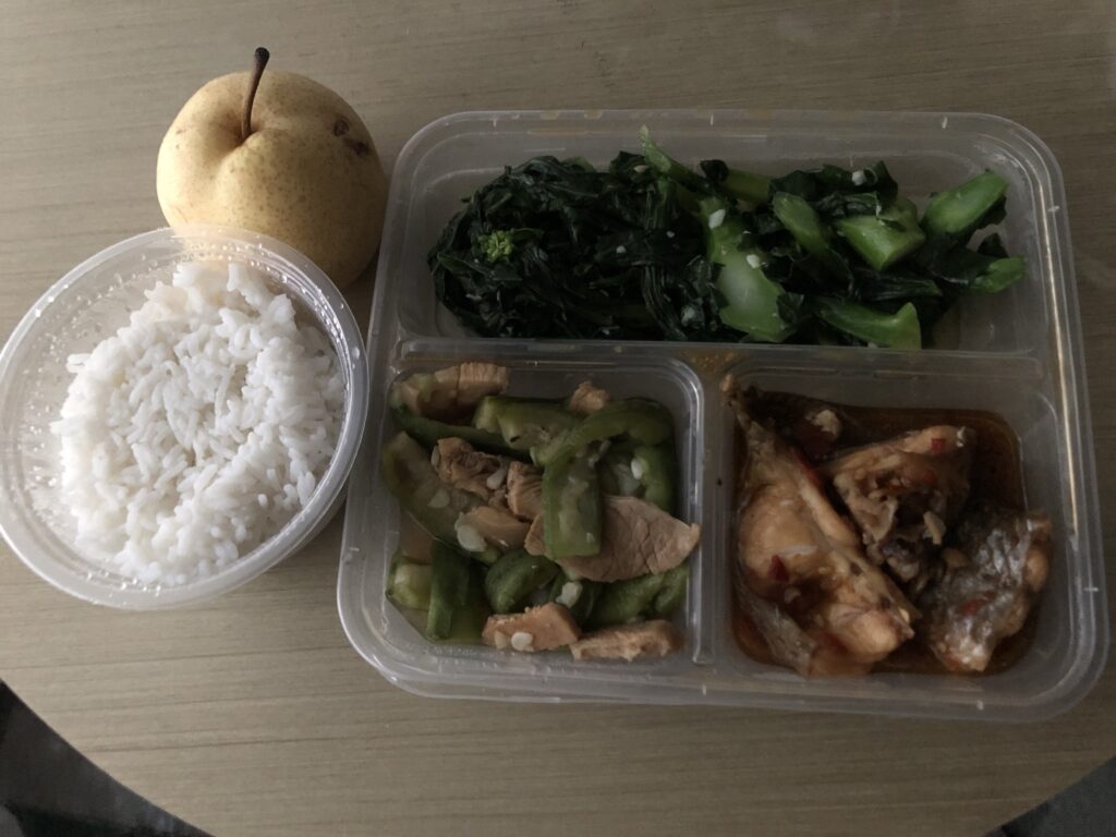 中国隔離ホテル 夜ご飯